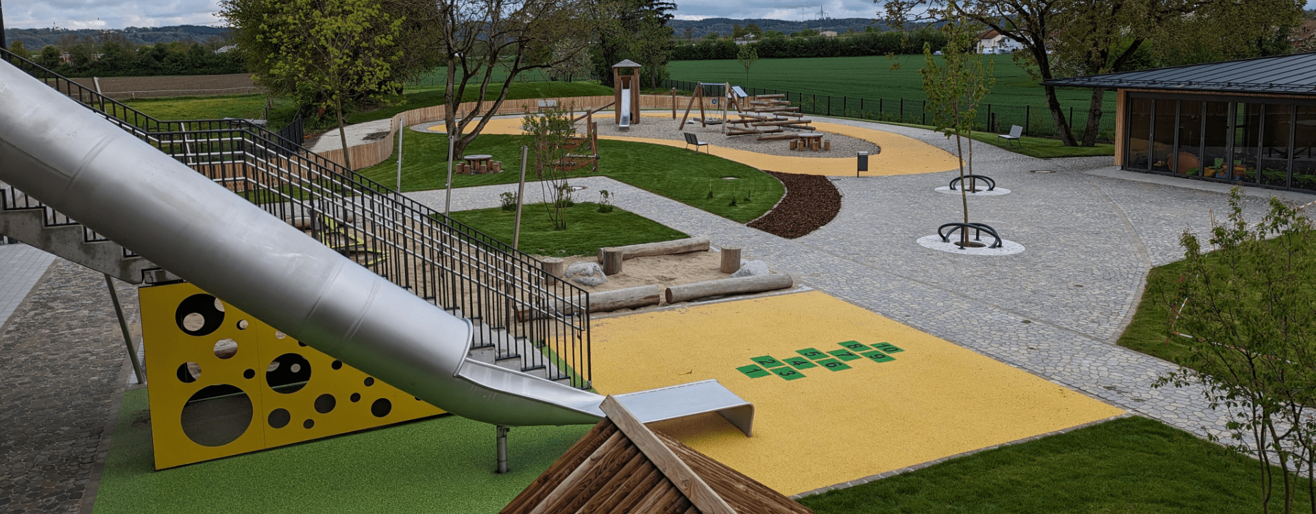 Großzügige Außenanlagen für Kindergarten Altheim, Markt Essenbach